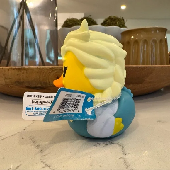 Elsa Frozen Disney Rubber Duck Jeep NWT - Picture 3 of 7